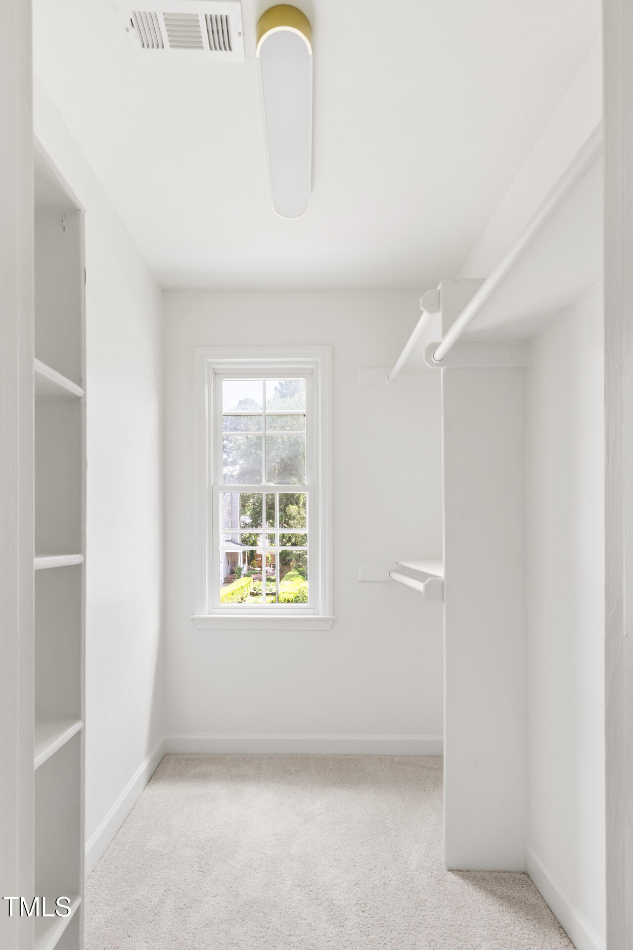 16 Cedar Hill Drive Durham, NC 27713 - Photo 28 of 35 a view of an empty room with a window