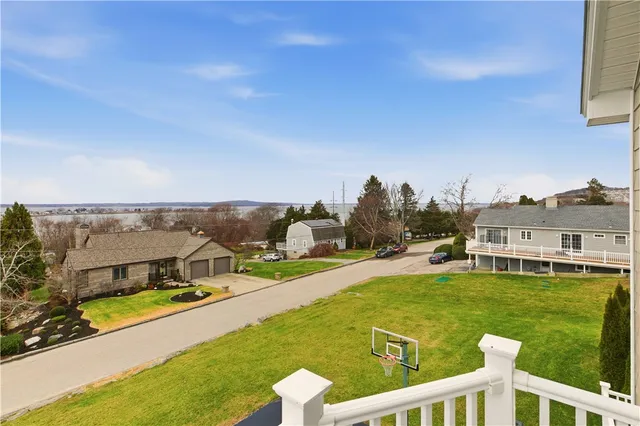 $899,900 | 42 Lewis Street, Tiverton, RI 02878