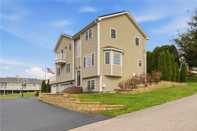 $899,900 | 42 Lewis Street, Tiverton, RI 02878