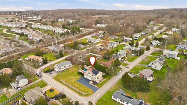 $899,900 | 42 Lewis Street, Tiverton, RI 02878