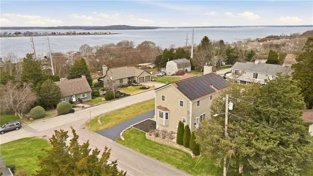 $899,900 | 42 Lewis Street, Tiverton, RI 02878