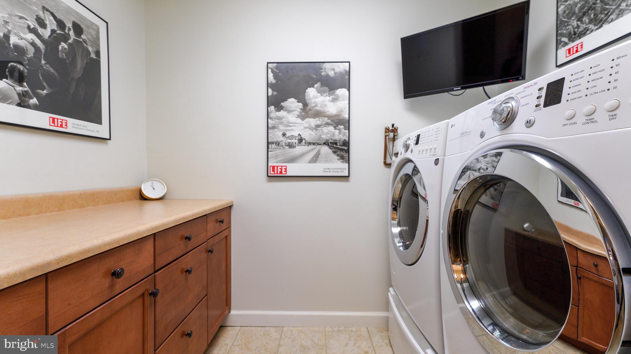 79 North Slope Clinton, NJ 08809 - Photo 15 of 27 Gallery Image 15