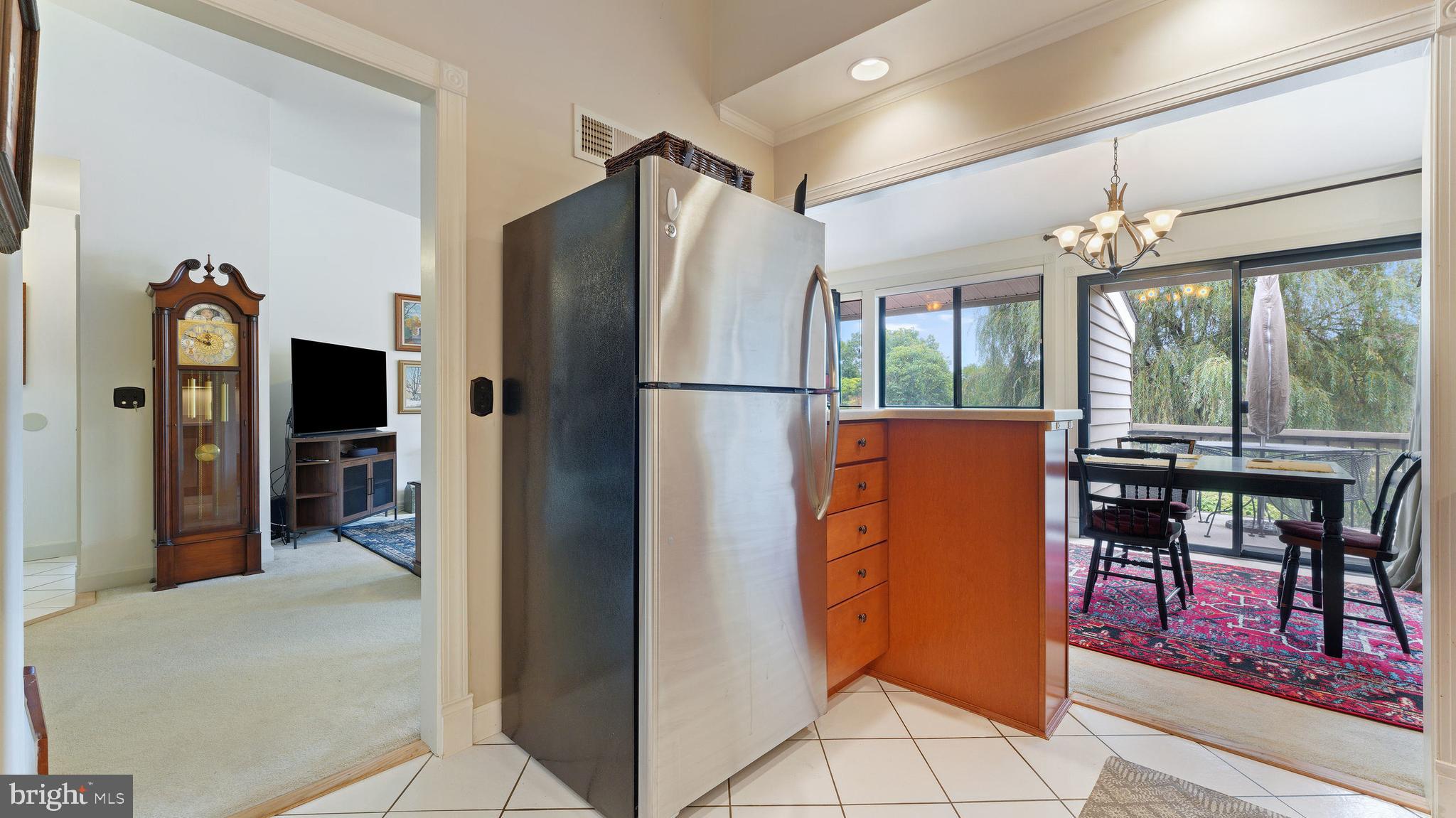 79 North Slope Clinton, NJ 08809 - Photo 4 of 27 Gallery Image 4