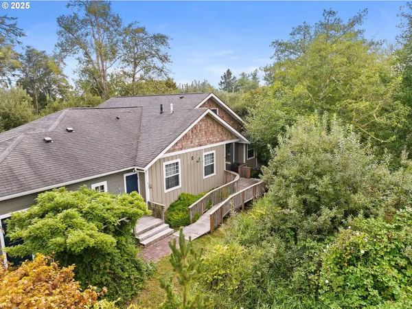 $639,400 | 676 Northwest 9th Street, Warrenton, OR 97146