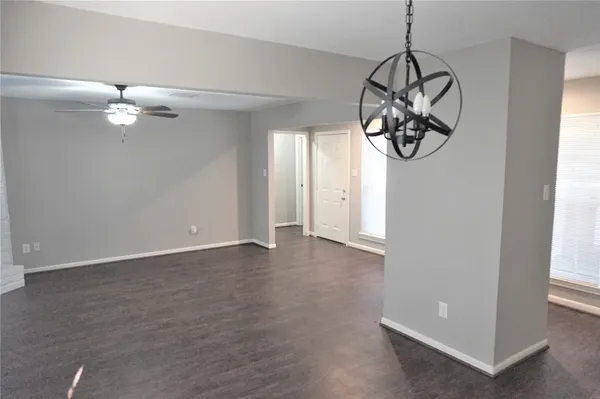 $1,800 | 2727 Tinechester Drive, Kingwood, TX 77339