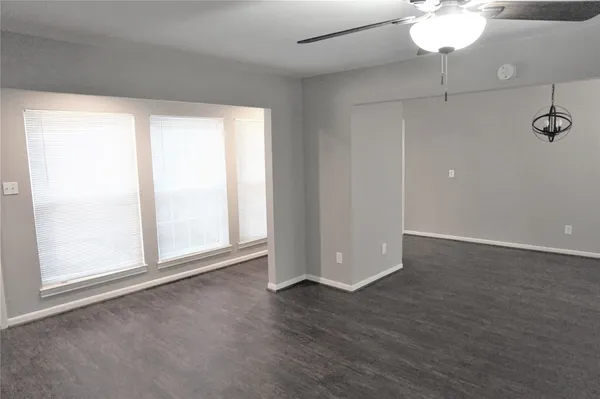 $1,800 | 2727 Tinechester Drive, Kingwood, TX 77339