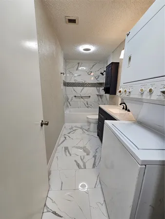 $1,250 | 10047 Westpark Drive, Unit 89, Houston, TX 77042