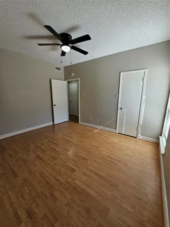 $1,250 | 10047 Westpark Drive, Unit 89, Houston, TX 77042