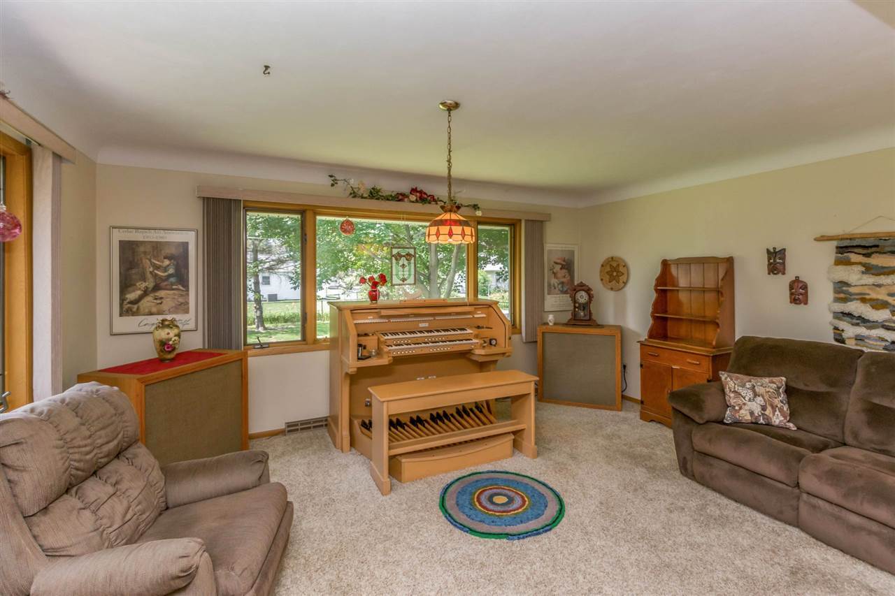 890 31st Street Marion, IA 52302 - Photo 8 of 18 Gallery Image 8