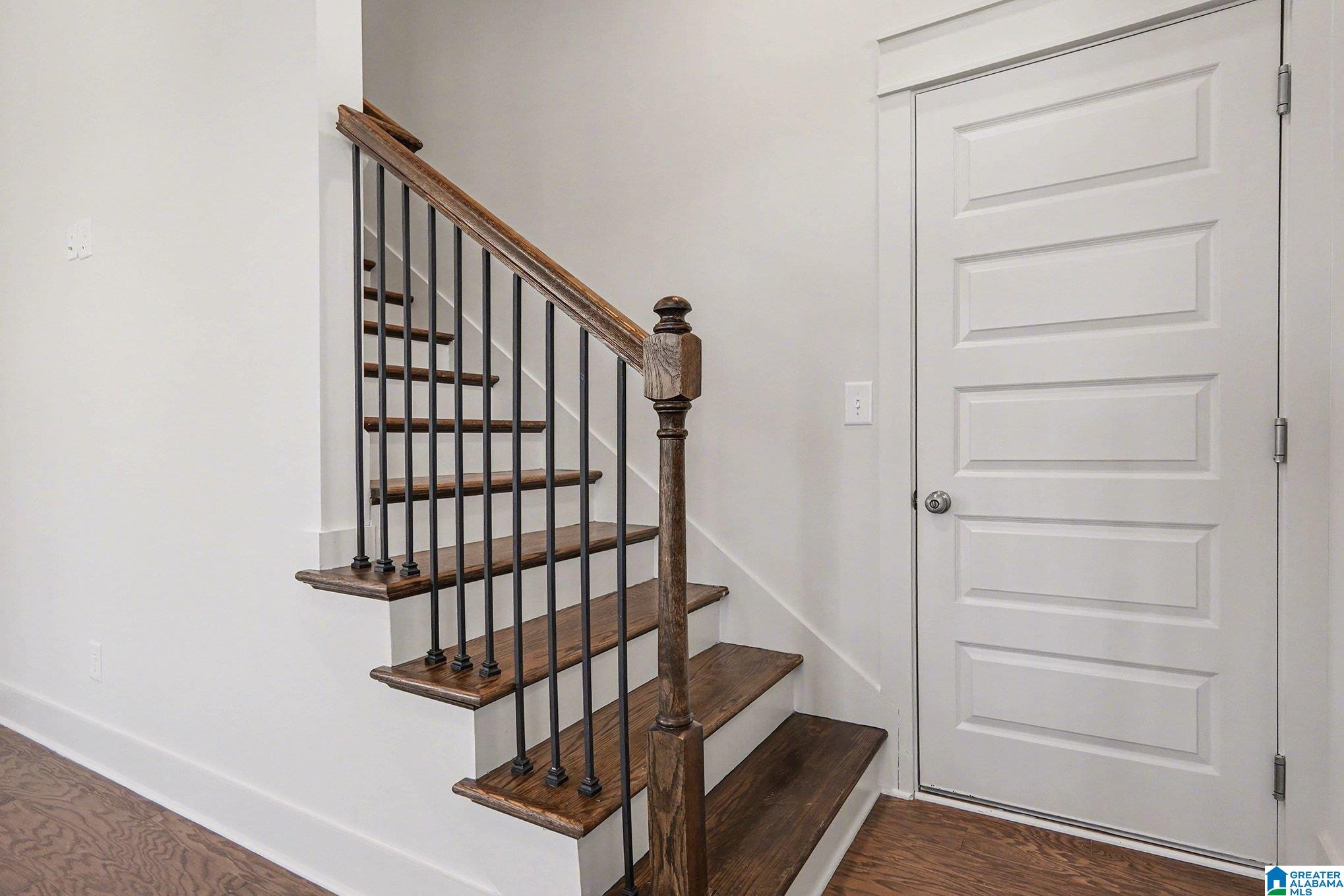 193 Huntley Rdg Drive Pelham, AL 35124 - Photo 9 of 51 Gallery Image 9