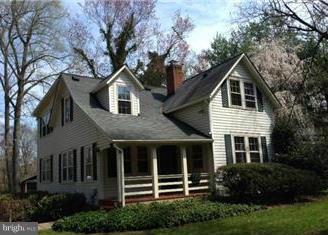 9934 Lawyers Road Vienna, VA 22181 - Photo 2 of 28 Exterior (General)
