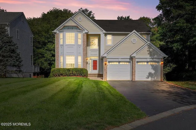 $869,000 | 8 Culpeper Key, Colts Neck, NJ 07722