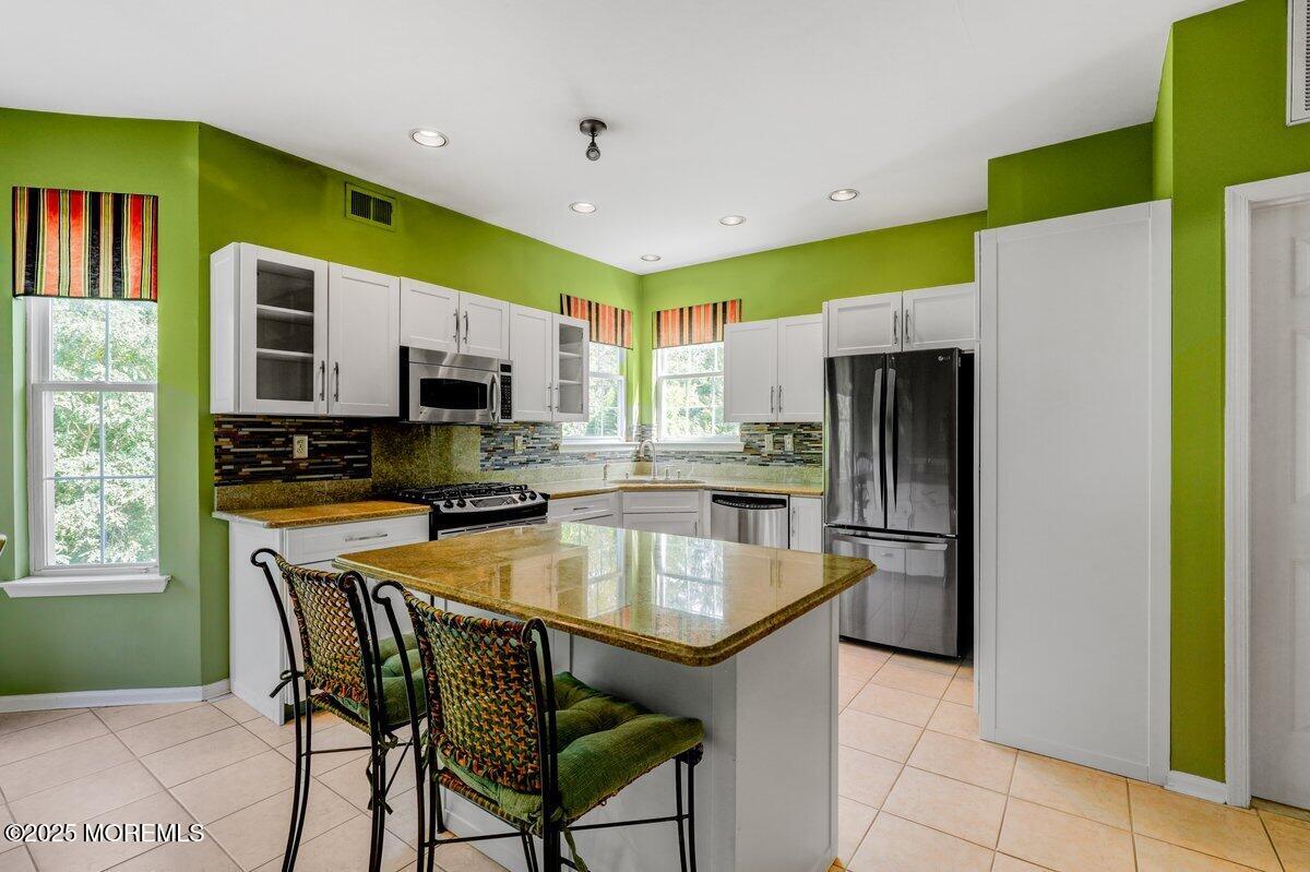 8 Culpeper Key Colts Neck, NJ 07722 - Photo 14 of 37 Kitchen 2 (4)