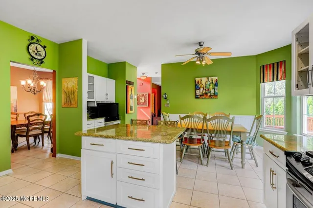 $869,000 | 8 Culpeper Key, Colts Neck, NJ 07722