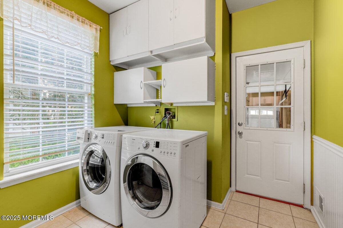 8 Culpeper Key Colts Neck, NJ 07722 - Photo 17 of 37 Laundry (1)