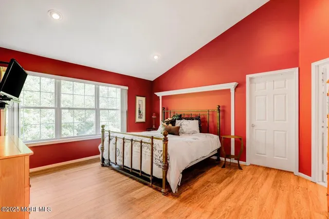 $869,000 | 8 Culpeper Key, Colts Neck, NJ 07722