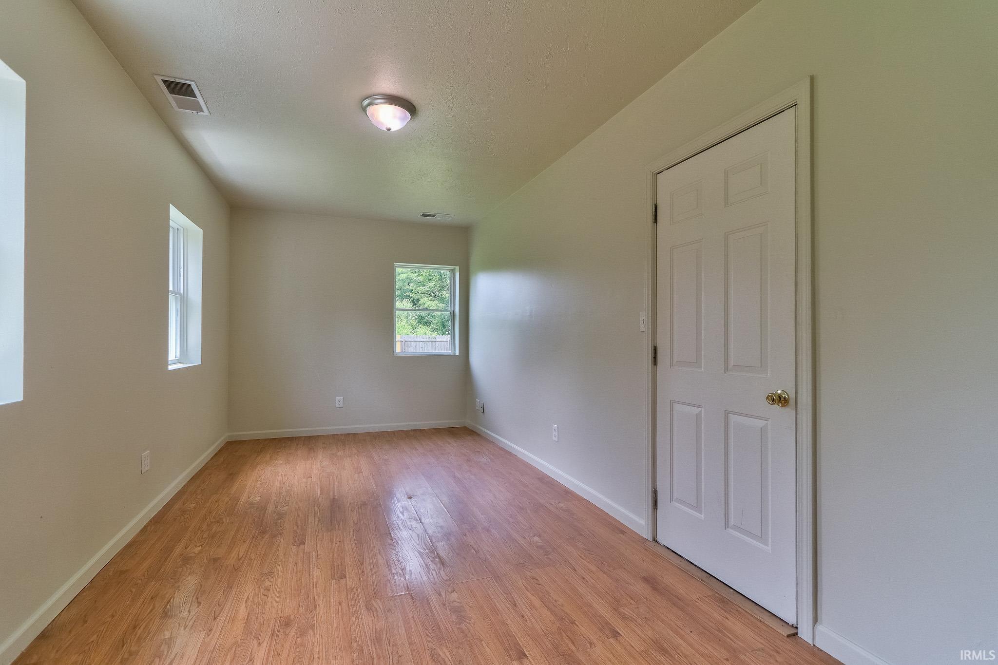 3524 Kratzville Road Evansville, IN 47710 - Photo 18 of 37