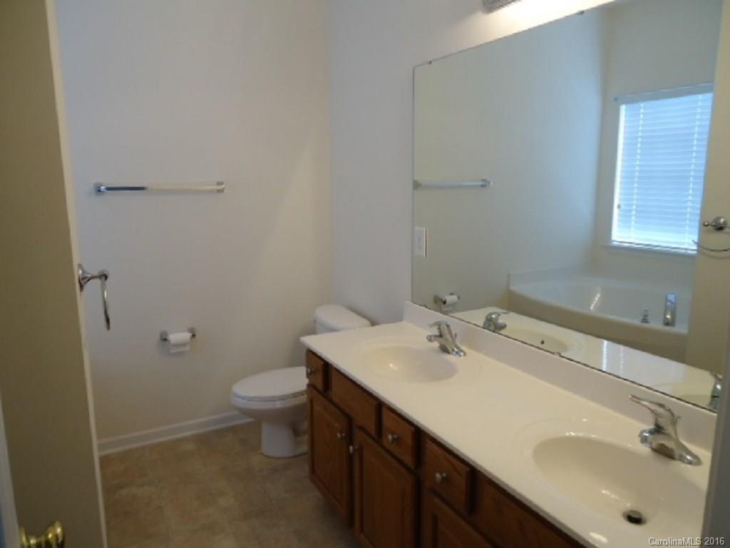 5519 Alexandrite Way Fort Mill, SC 29708 - Photo 5 of 11