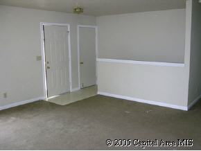 1533 Maureen Court Springfield, IL 62702 - Photo 3 of 9