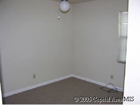 1533 Maureen Court Springfield, IL 62702 - Photo 8 of 9