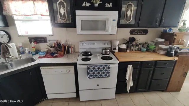 $199,900 | 110 Quail Point Drive, Hubert, NC 28539