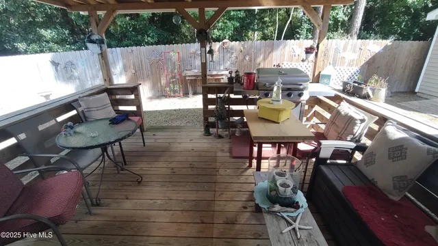 $199,900 | 110 Quail Point Drive, Hubert, NC 28539