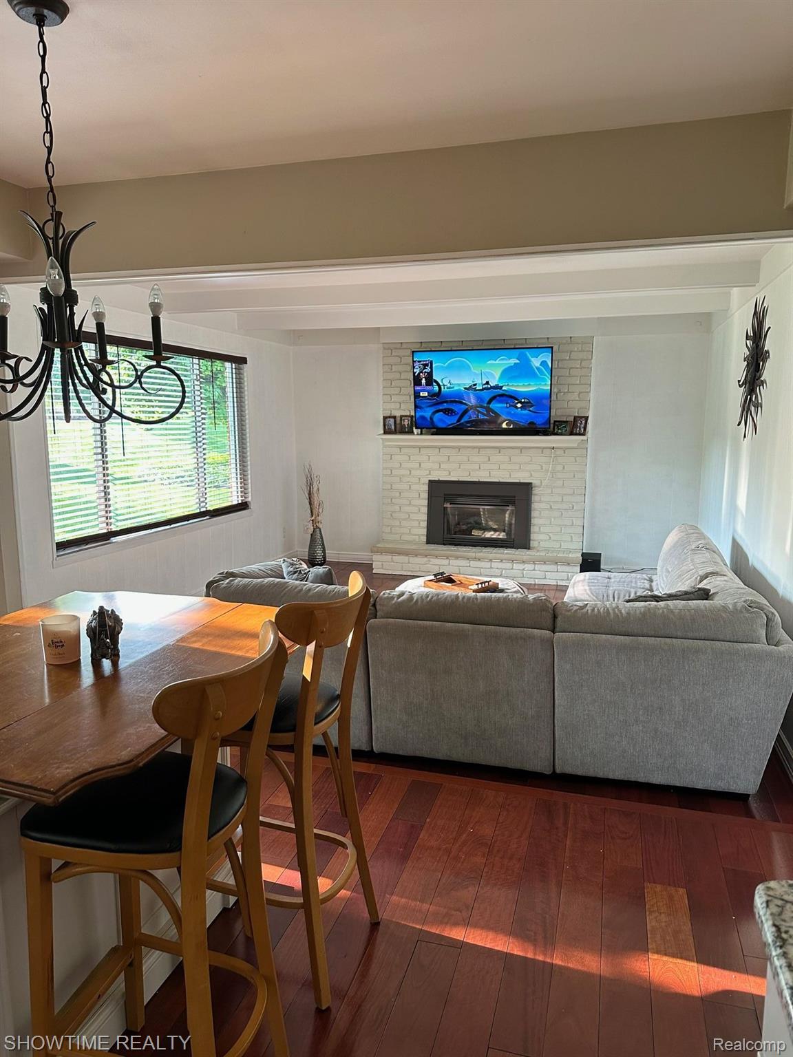 2082 Cumberland Road Rochester, MI 48307 - Photo 15 of 30 Gallery Image 15