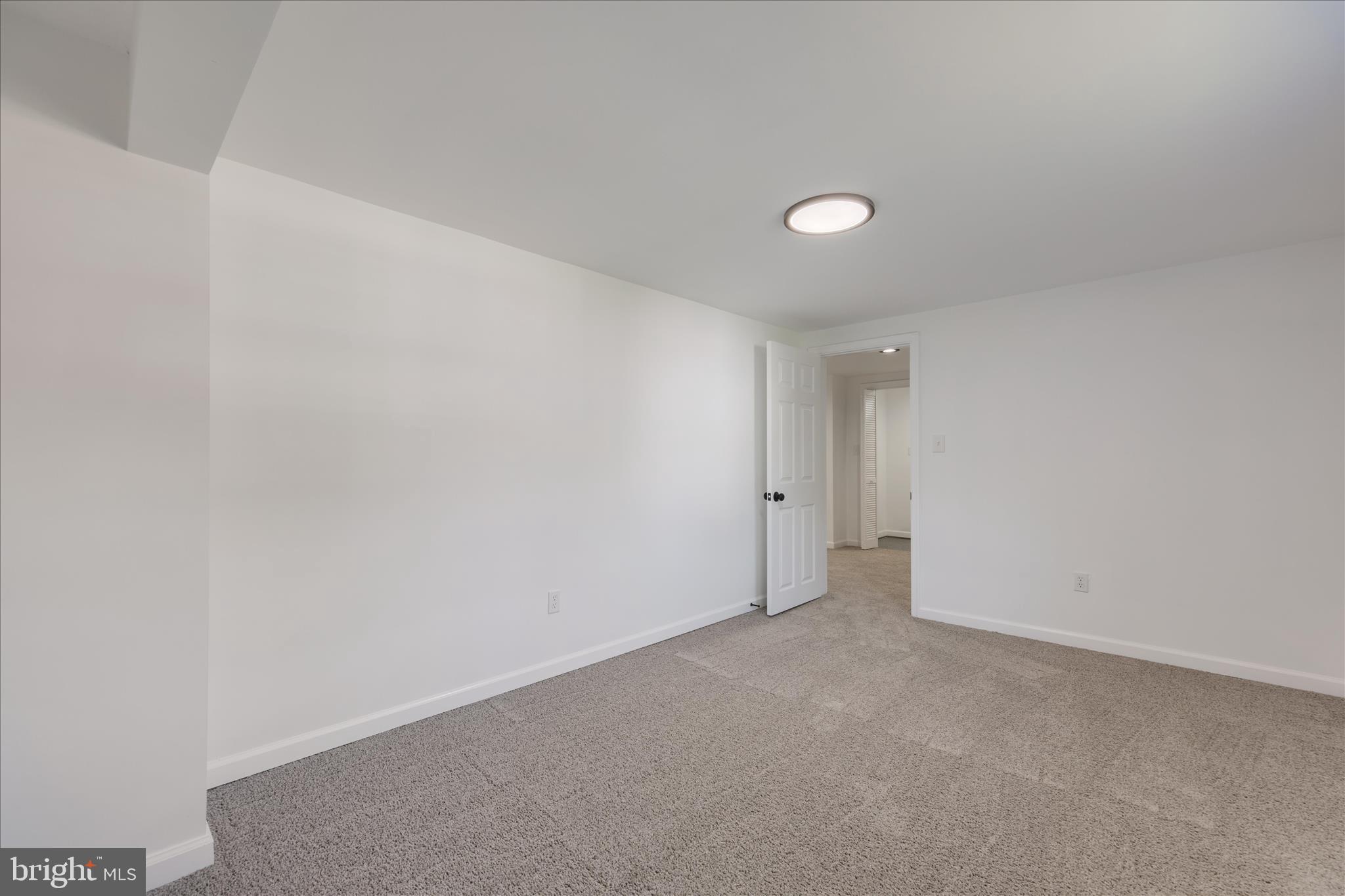 6810 Surratts Road Clinton, MD 20735 - Photo 33 of 40
