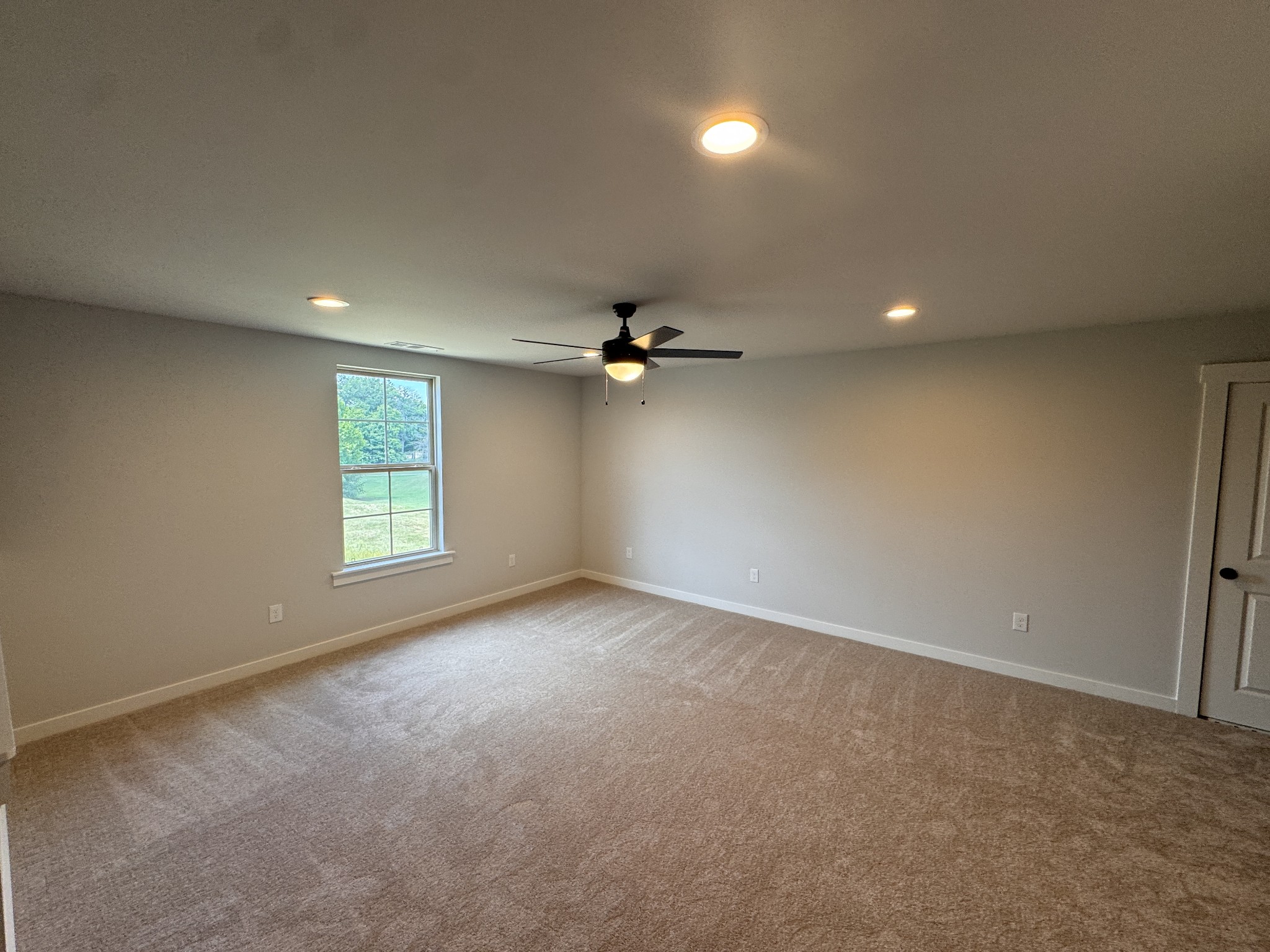 561 West Foxrun Springfield, TN 37172 - Photo 10 of 15 Gallery Image 10