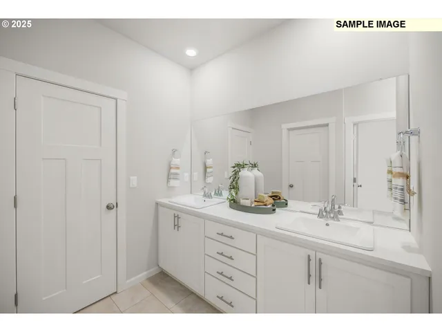 $499,900 | 565 Withers Court Southeast, Albany, OR 97322