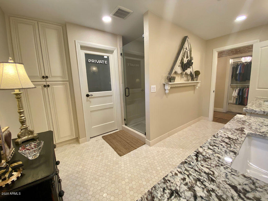 2020 East Ranch Road Tempe, AZ 85284 - Photo 26 of 58 IMG_2808
