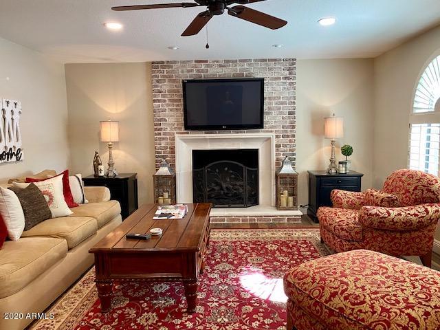 2020 East Ranch Road Tempe, AZ 85284 - Photo 29 of 58 IMG_2613