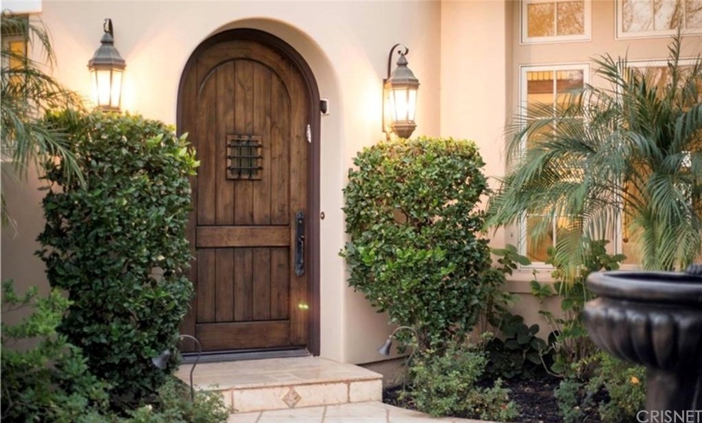 4131 Prado De Los Caballos Calabasas, CA 91302 - Photo 2 of 31