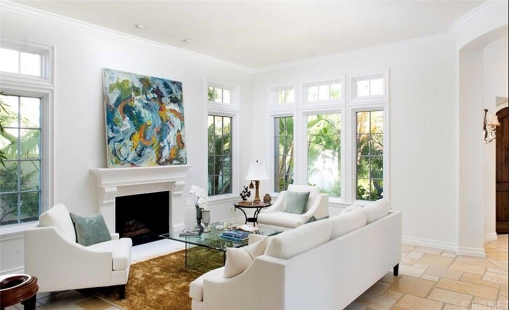 4131 Prado De Los Caballos Calabasas, CA 91302 - Photo 7 of 31