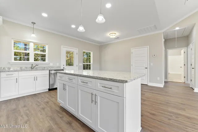 $244,900 | 137 Southern Hills Drive, Lucedale, MS 39452