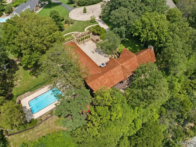 $1,500,000 | 3505 Riverview Court, Godfrey, IL 62035