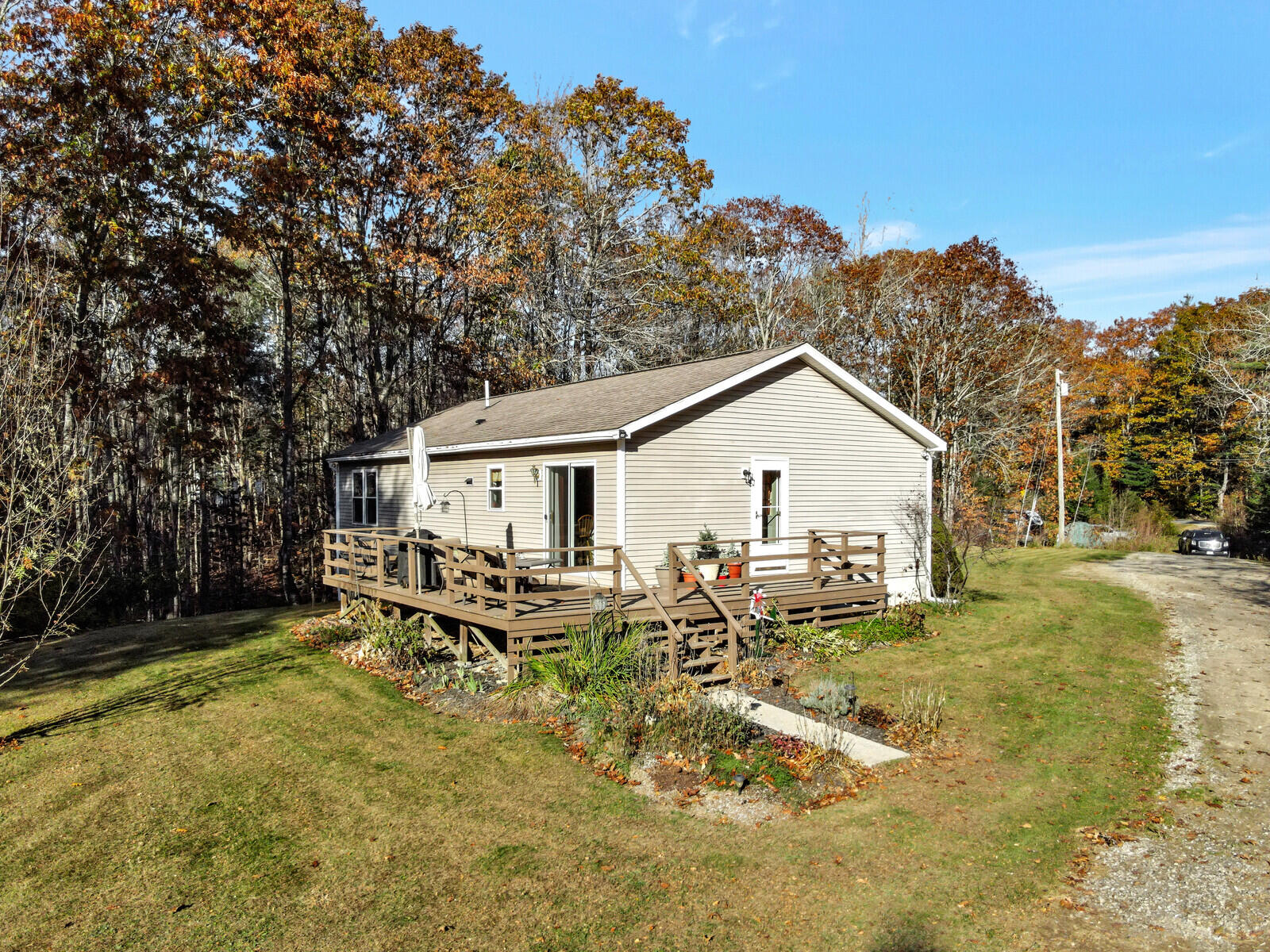 207 Hilton Road Whitefield, ME 04353 - Photo 5 of 66 5