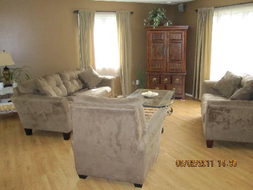 38 Aldon Road Montgomery, IL 60538 - Photo 3 of 11