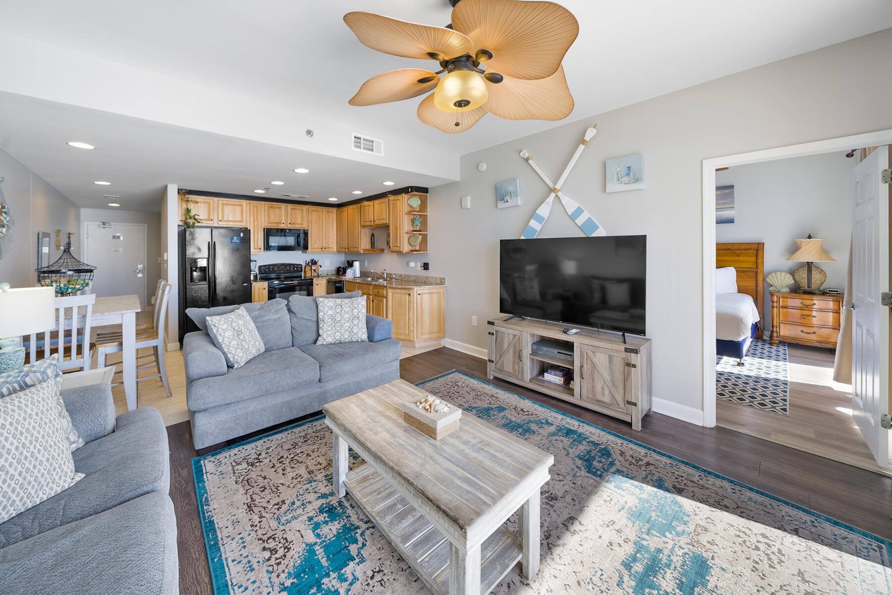 17729 Front Beach Road, Unit 702E Panama City Beach, FL 32413 - Photo 12 of 53 DSC00433
