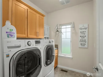$1,185,999 | 6501 119th Avenue East, Puyallup, WA 98372