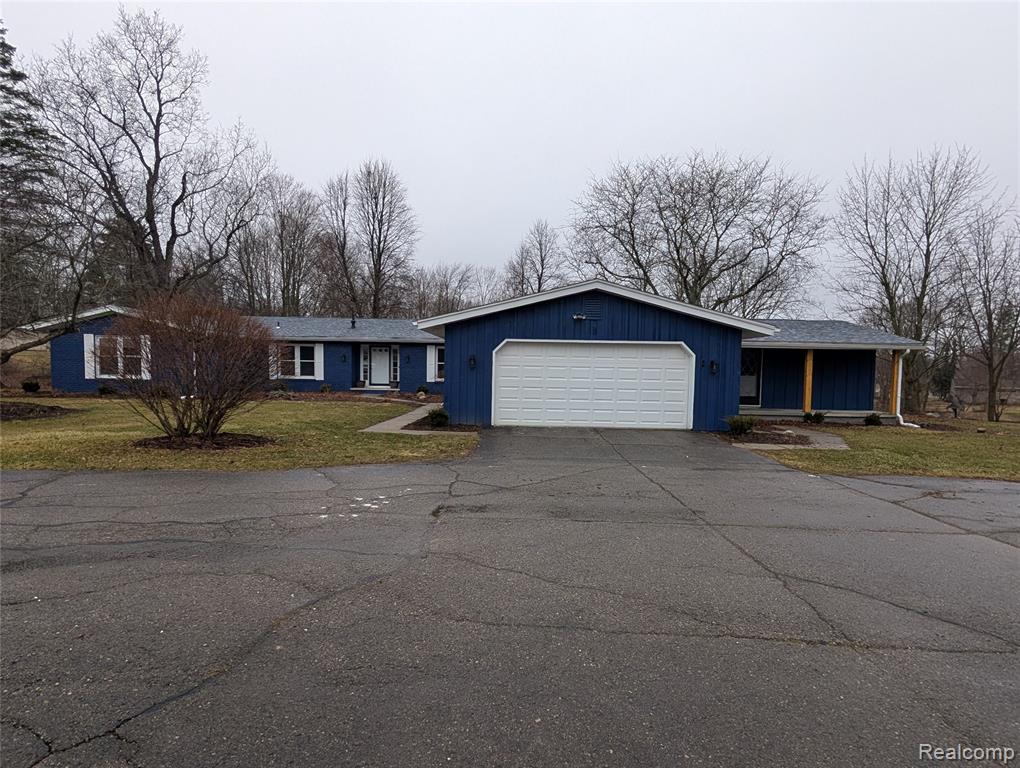 6353 Perry Road Grand Blanc, MI 48439 - Photo 9 of 61
