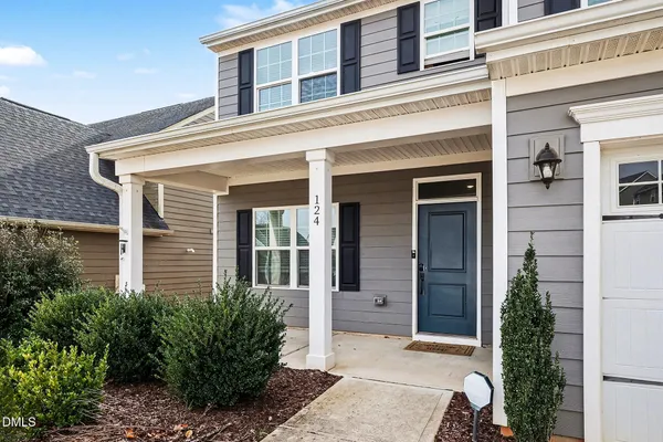 $528,000 | 124 Amber Acorn Avenue, Raleigh, NC 27603