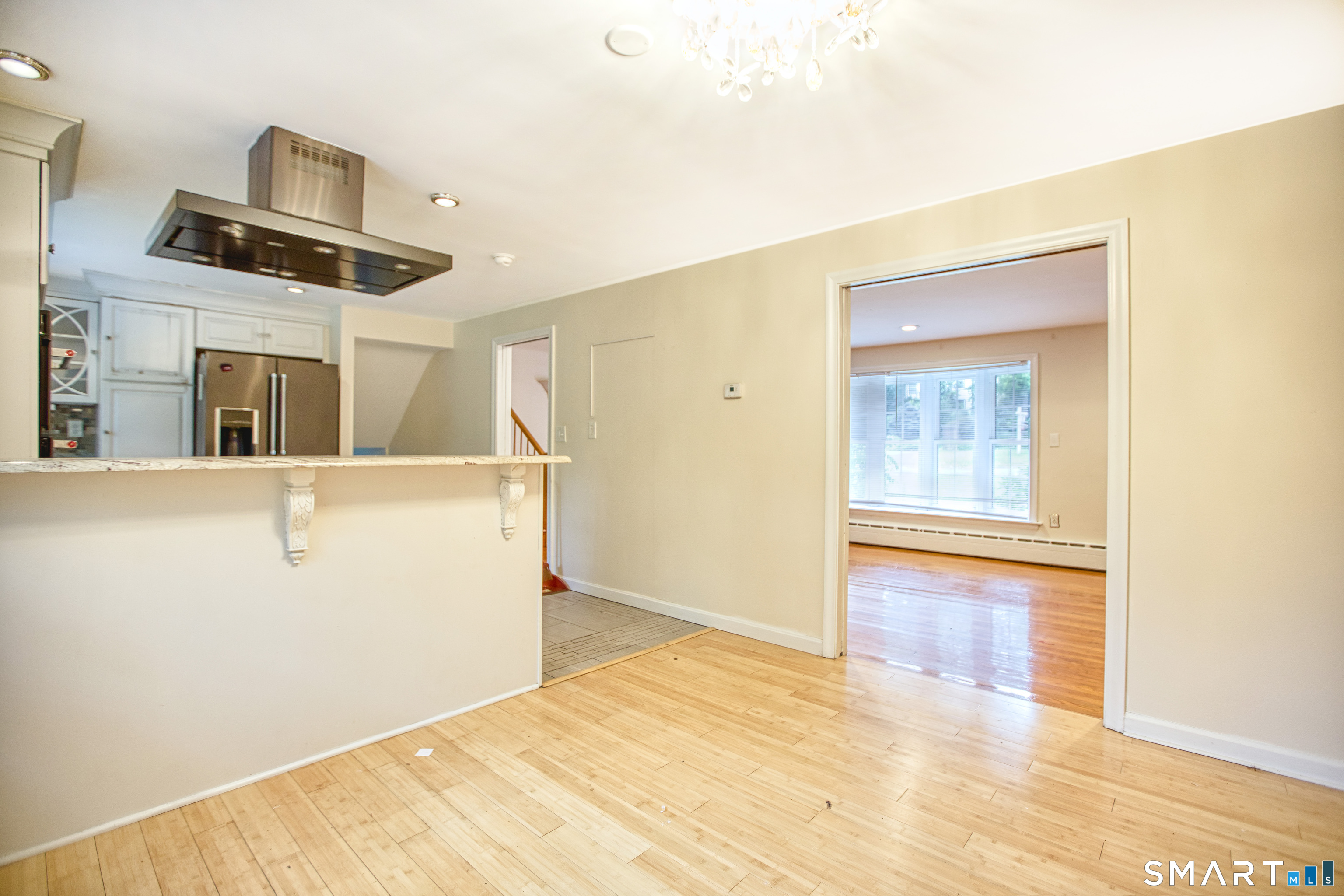 1040 Mountain Road Bloomfield, CT 06002 - Photo 7 of 30 Gallery Image 7