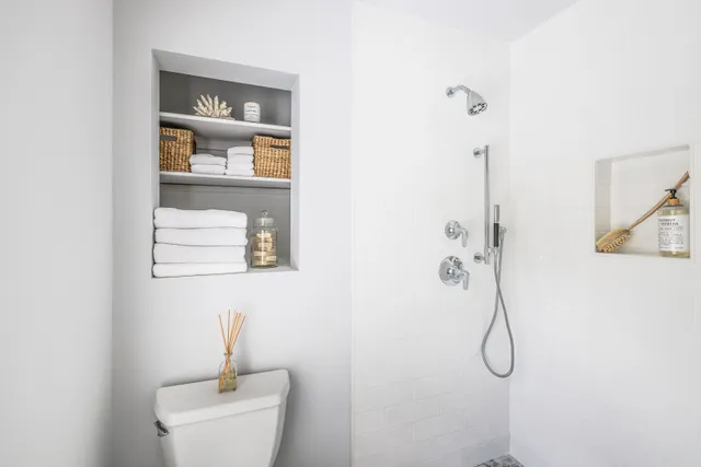 $40,000 | 22 Central Avenue, East Hampton, NY 11937