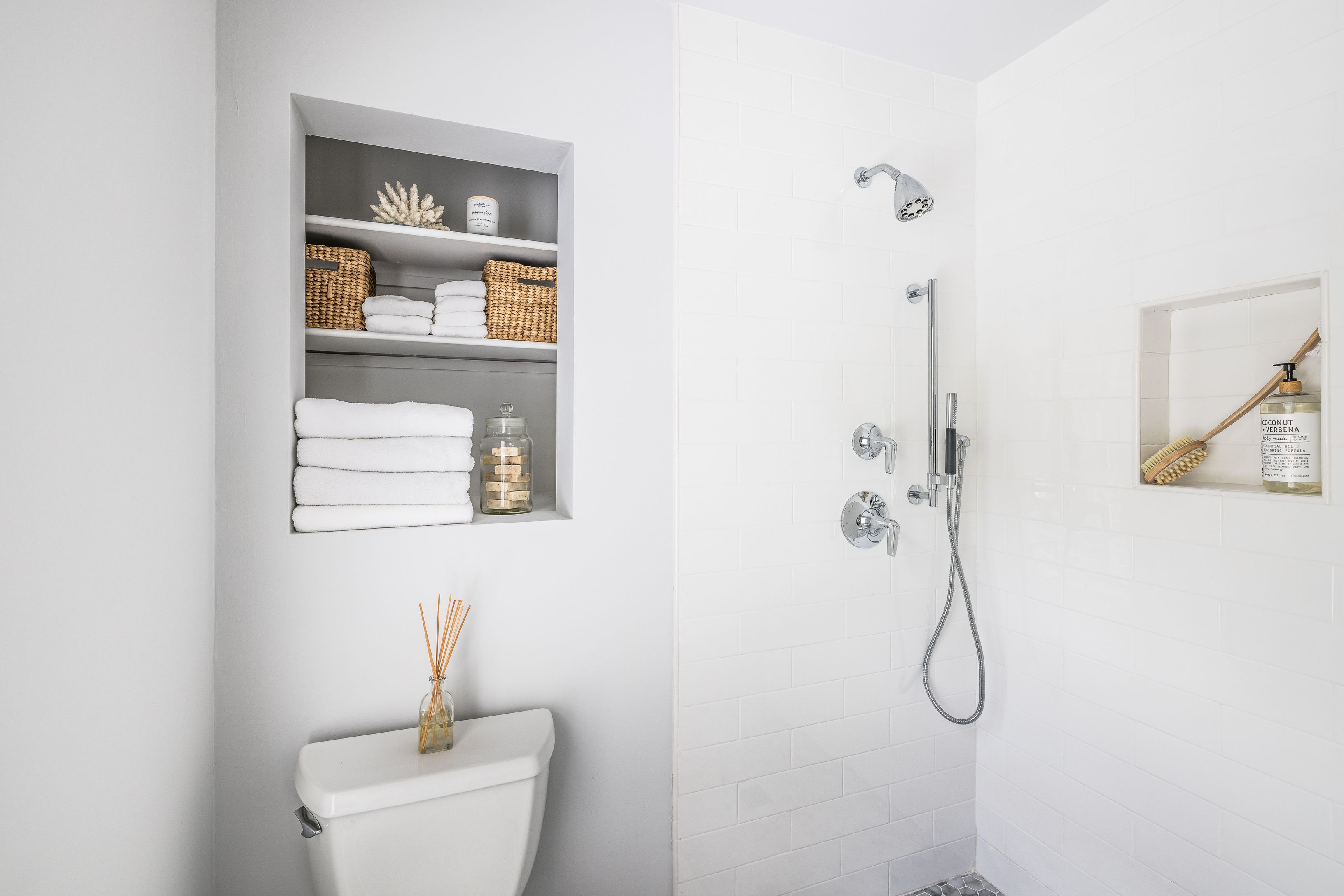 22 Central Avenue East Hampton, NY 11937 - Photo 15 of 31