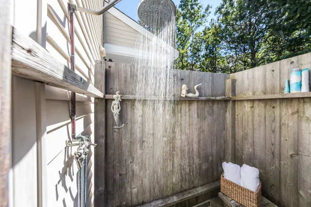 $40,000 | 22 Central Avenue, East Hampton, NY 11937