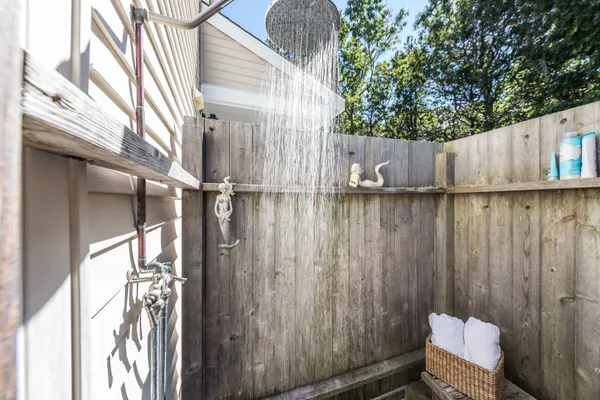 $38,000 | 22 Central Avenue, East Hampton, NY 11937