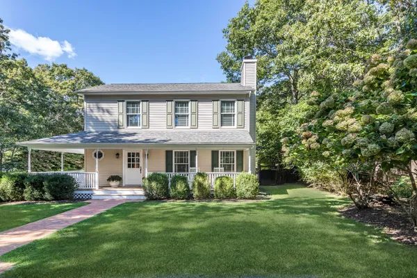 $38,000 | 22 Central Avenue, East Hampton, NY 11937