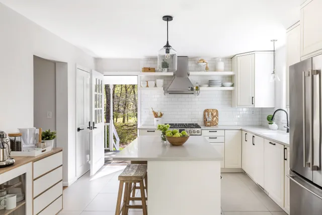 $40,000 | 22 Central Avenue, East Hampton, NY 11937