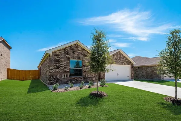 $2,000 | 3039 Boran Drive, Forney, TX 75126